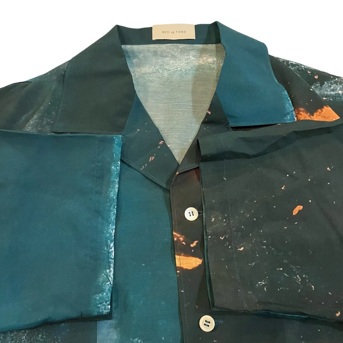 Open collar half sleeve IWAMOTO blouse グラフィックオープンカラー半袖シャツ - Image 4
