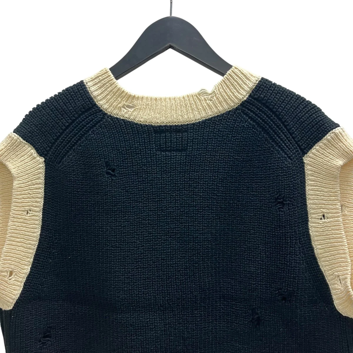 School V-neck Vest ニットベスト - Image 4