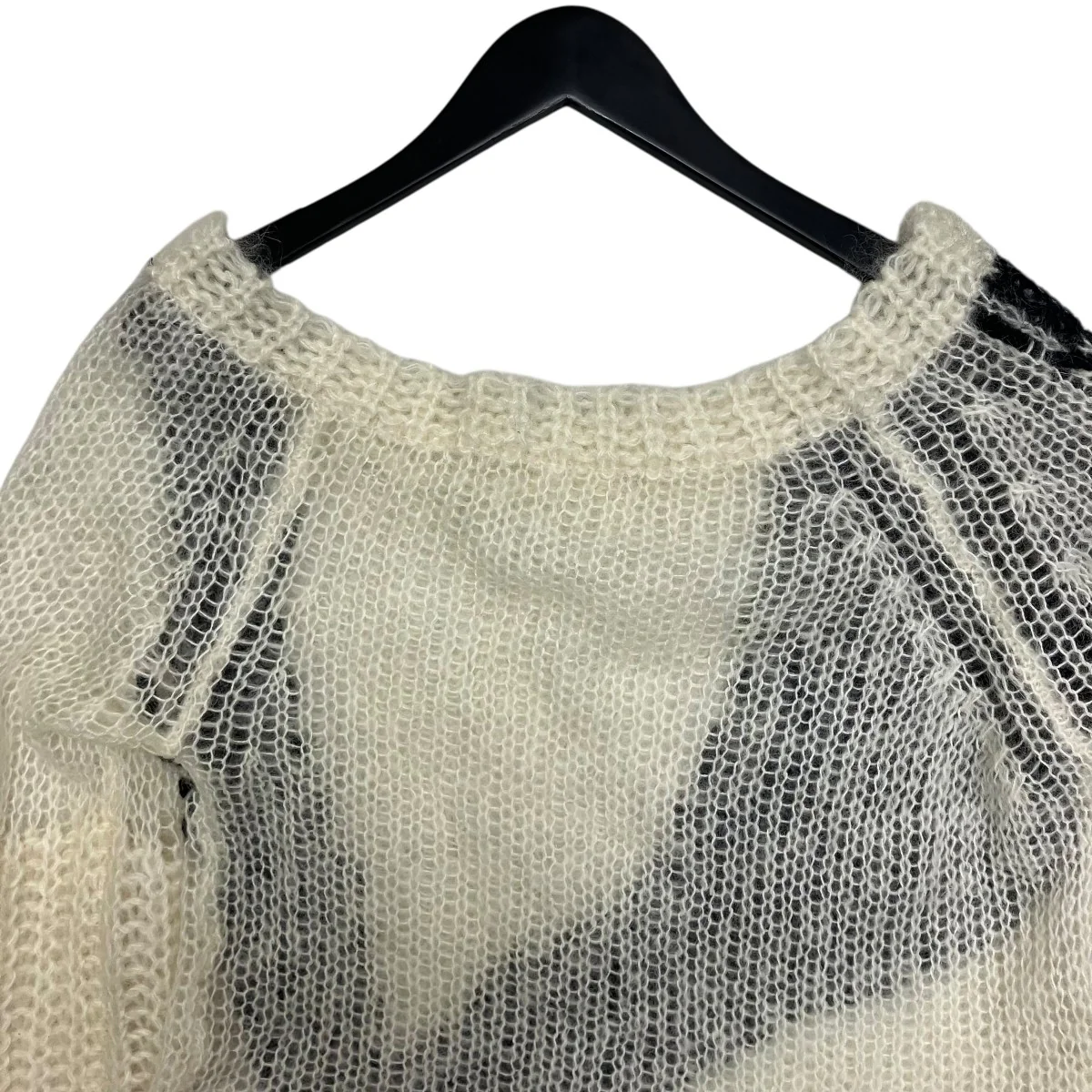 S big symbol knit ニット - Image 4