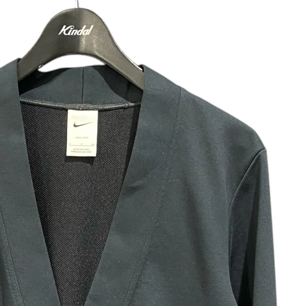 FB5465-010 Golf Cardigan - Image 3