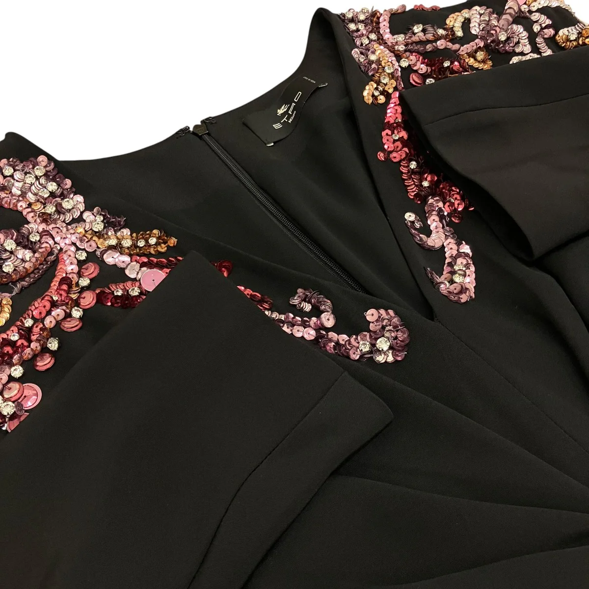 【VESTITI DRESS】ビジューシルクカーディガン - Image 6